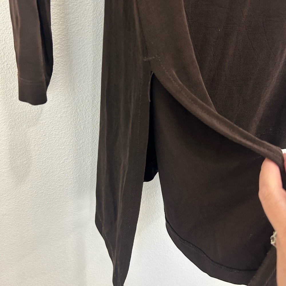Chicos travelers long sleeve asymmetrical tunic med brown office professional - Picture 4 of 6